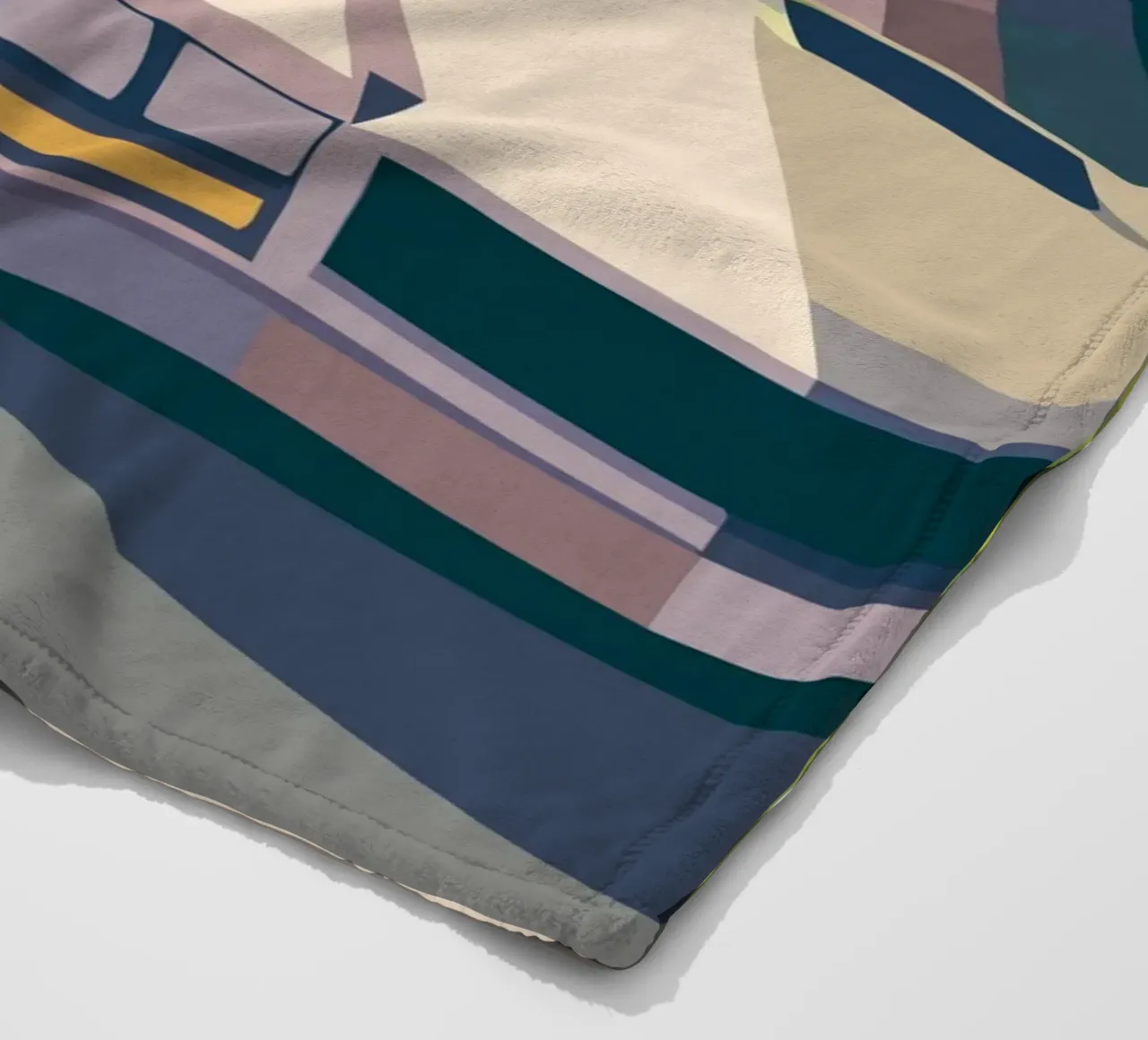 Due auto in un garage con stile geometrico coperta in pile da POLYGON SPECIAL