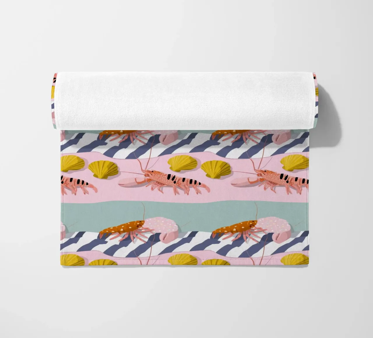 Coastal Lobsters & Seashells telo mare da Vibrant Berry Studio