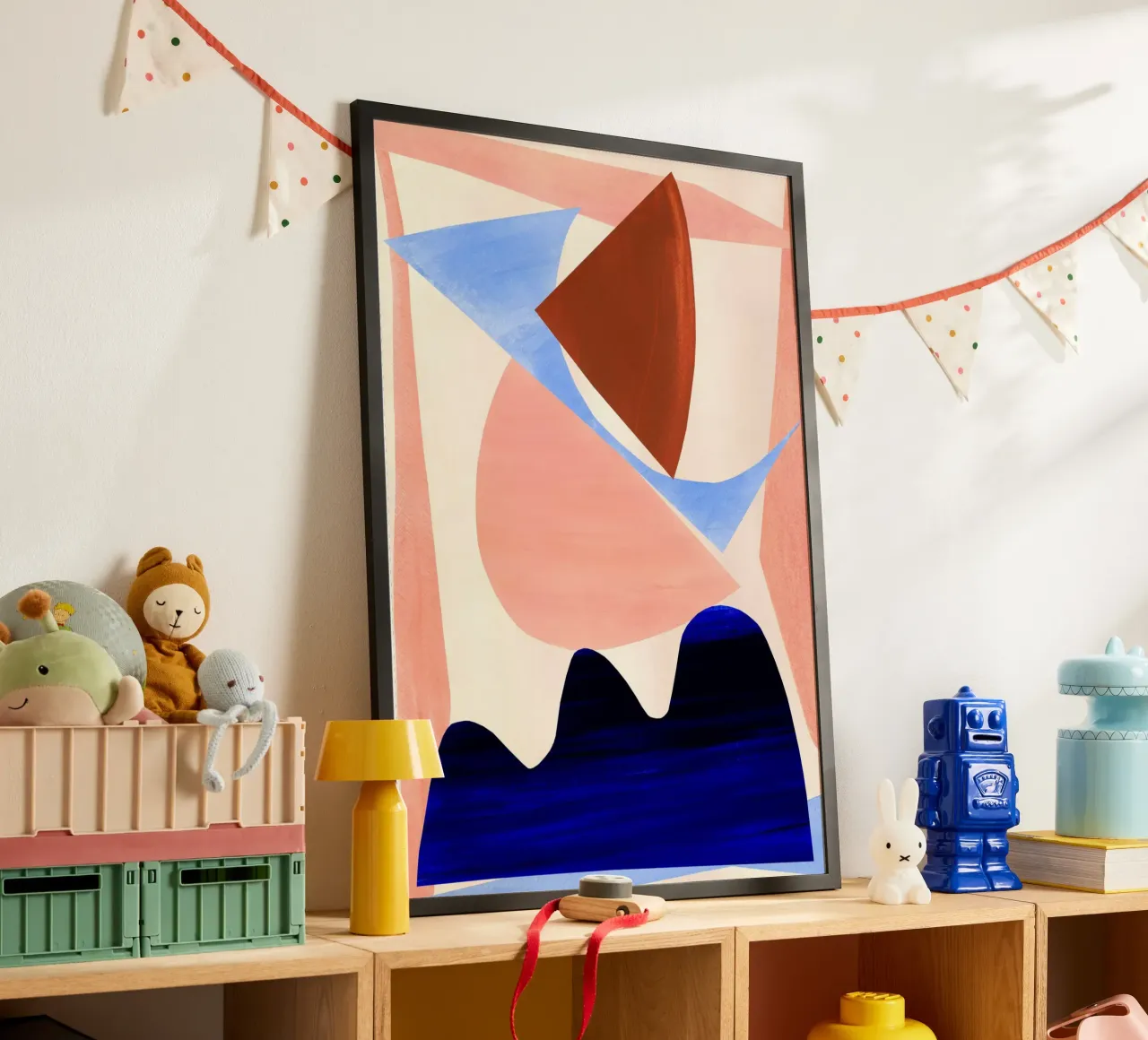 Stampa astratta rosa e blu poster con telaio in legno da Violets Print House