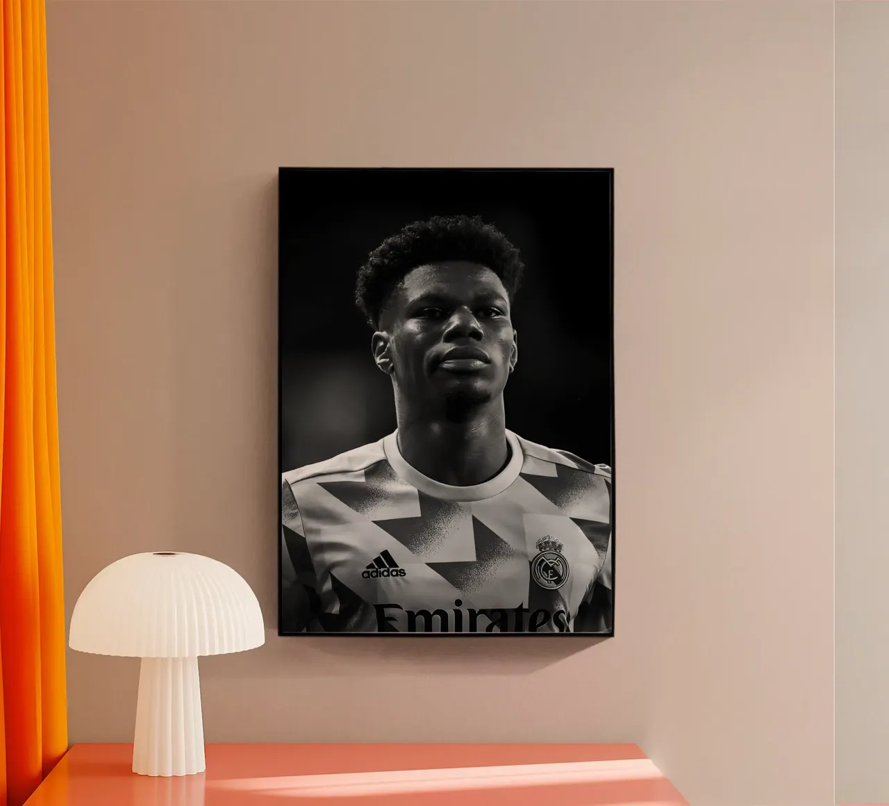 Aurélien Tchouaméni plexiglass da Black White Poster