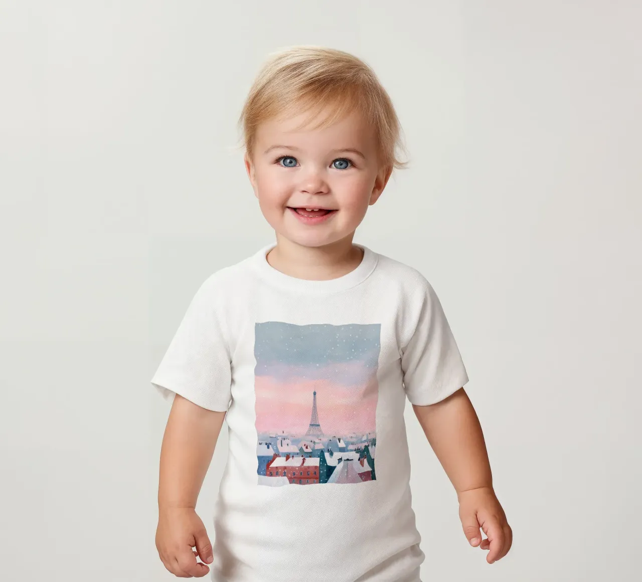 L'inverno a Parigi I tetti innevati e il bagliore della Torre Eiffel maglietta neonato da Holiday Hearth Prints