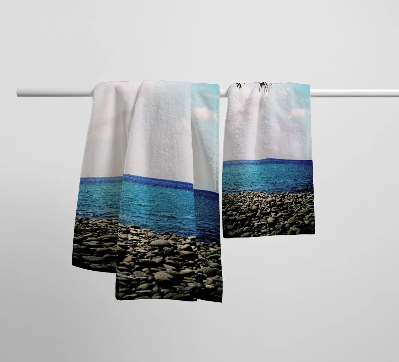 Canopy asciugamano da bagno da BLAEK Design Studio