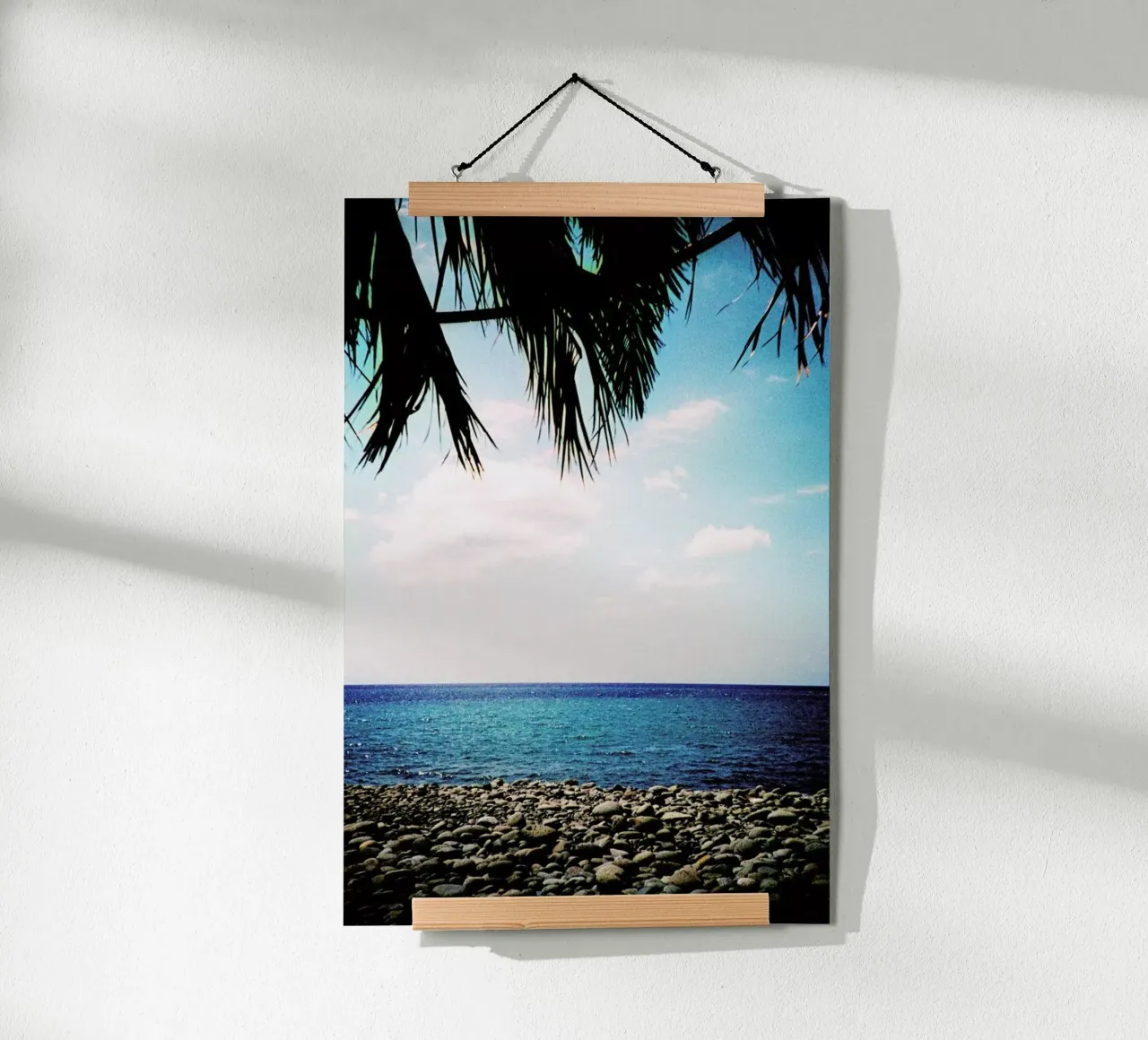 Canopy poster da BLAEK Design Studio