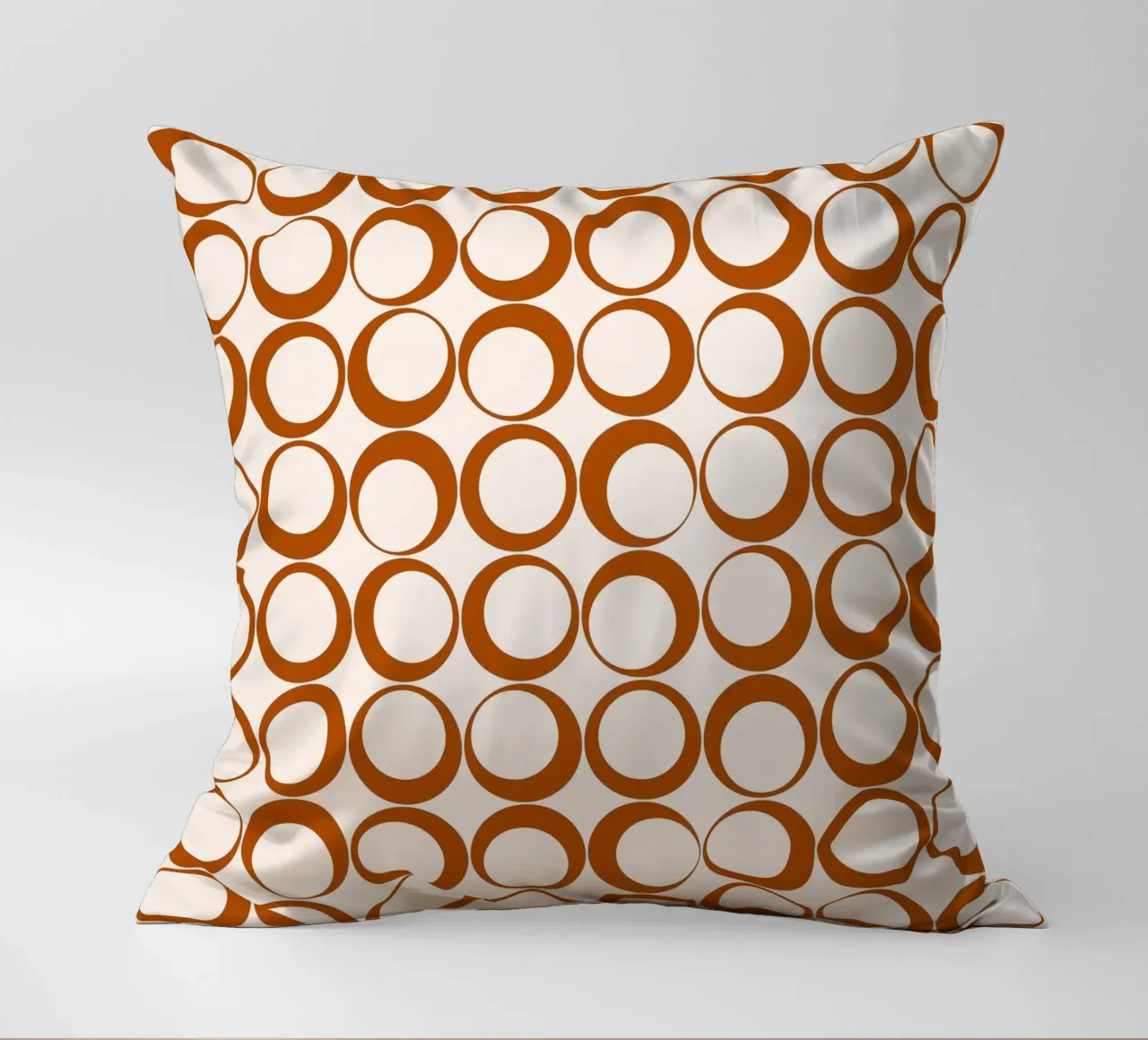 Vibrazioni nostalgiche dei loop retrò arancione bruciato cuscino da Timeless moderna