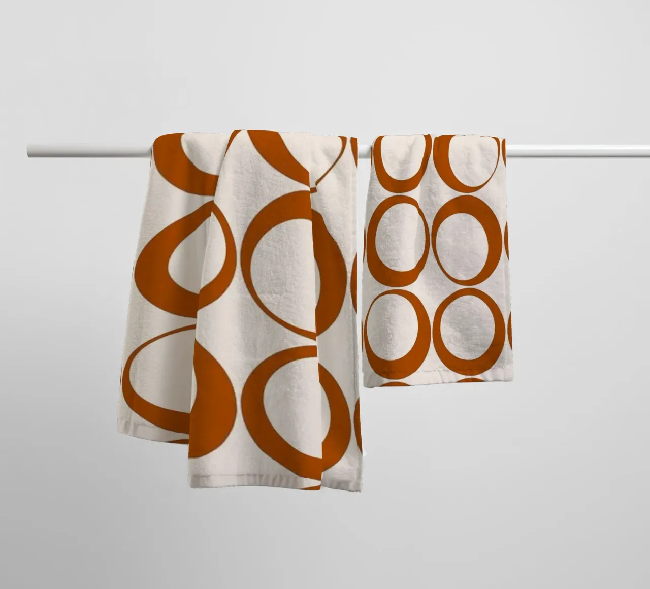 Vibrazioni nostalgiche dei loop retrò arancione bruciato asciugamano da bagno da Timeless moderna