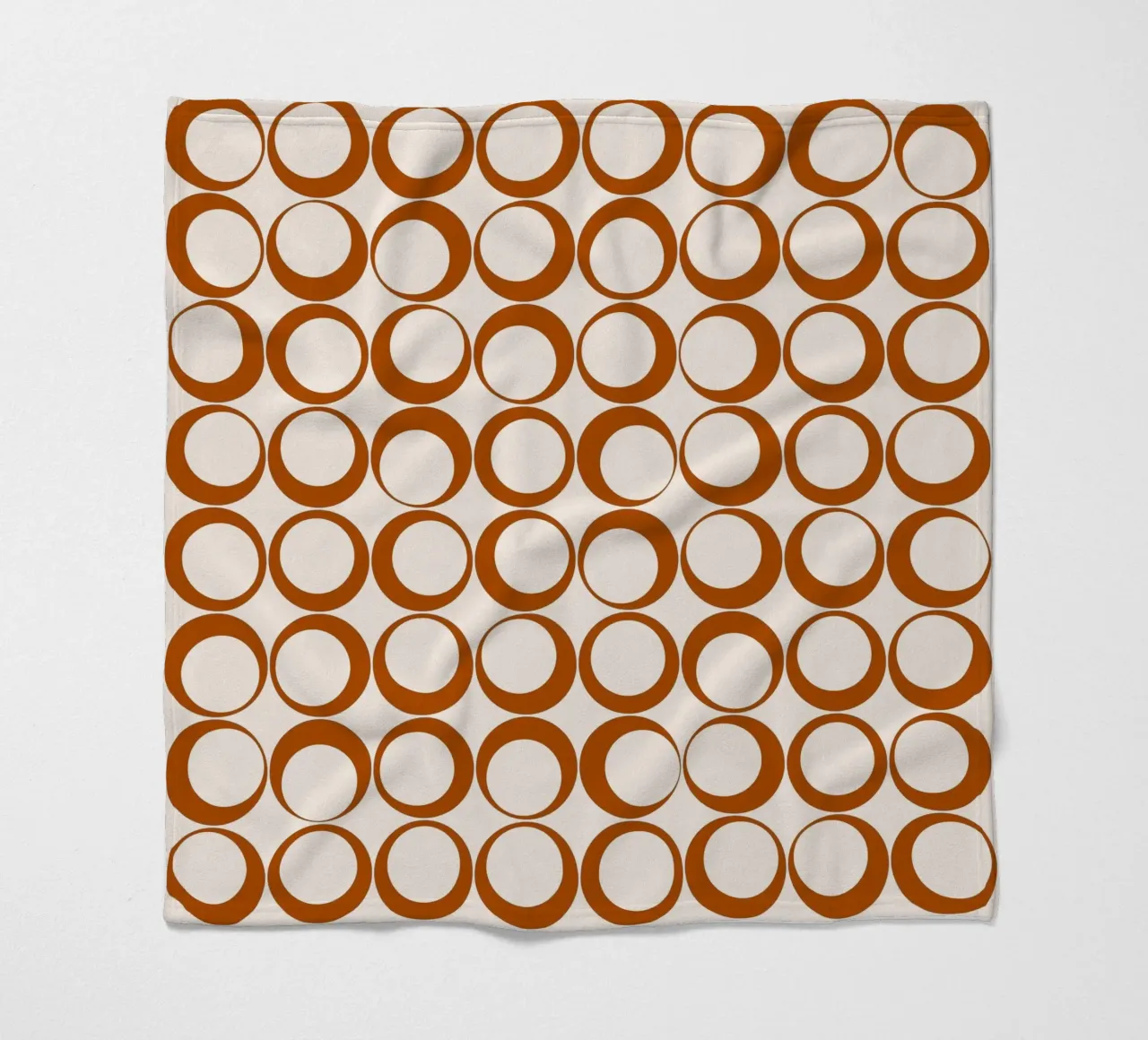 Vibrazioni nostalgiche dei loop retrò arancione bruciato coperta in pile da Timeless moderna