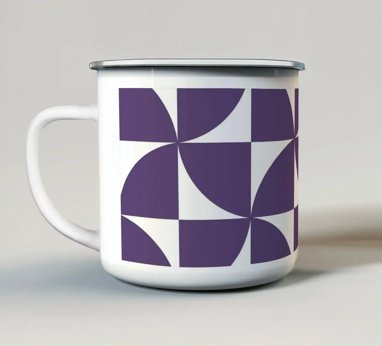 Viola Modello Bauhaus di metà secolo tazza in smalto da Timeless moderna