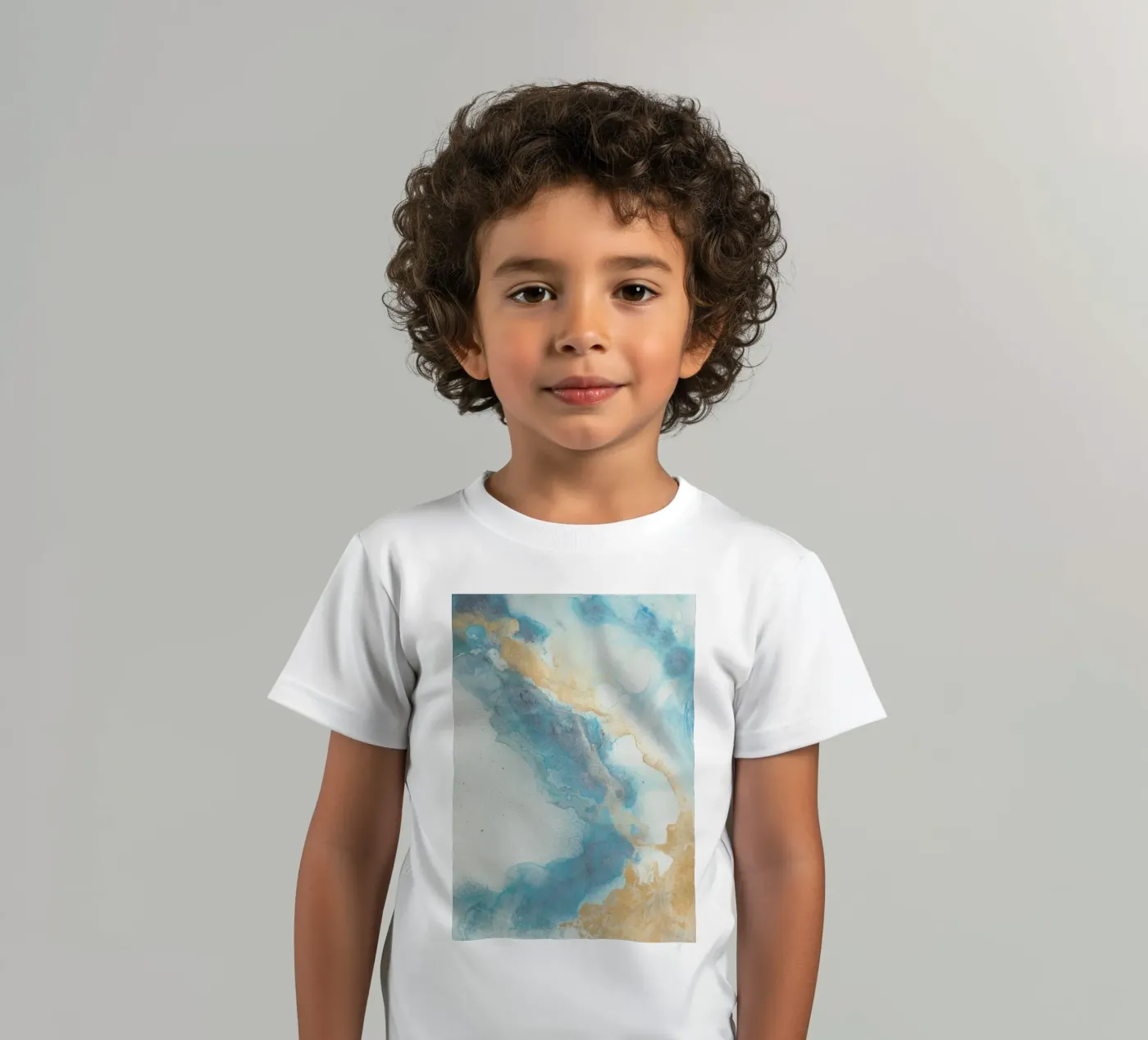 Blauwe kust kinder t-shirt van Eva Nev Watercolor