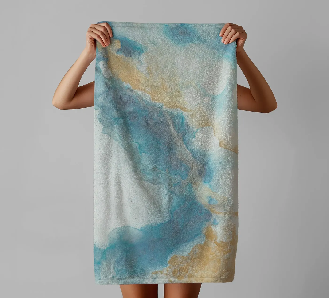 Blauwe kust badhanddoek van Eva Nev Watercolor