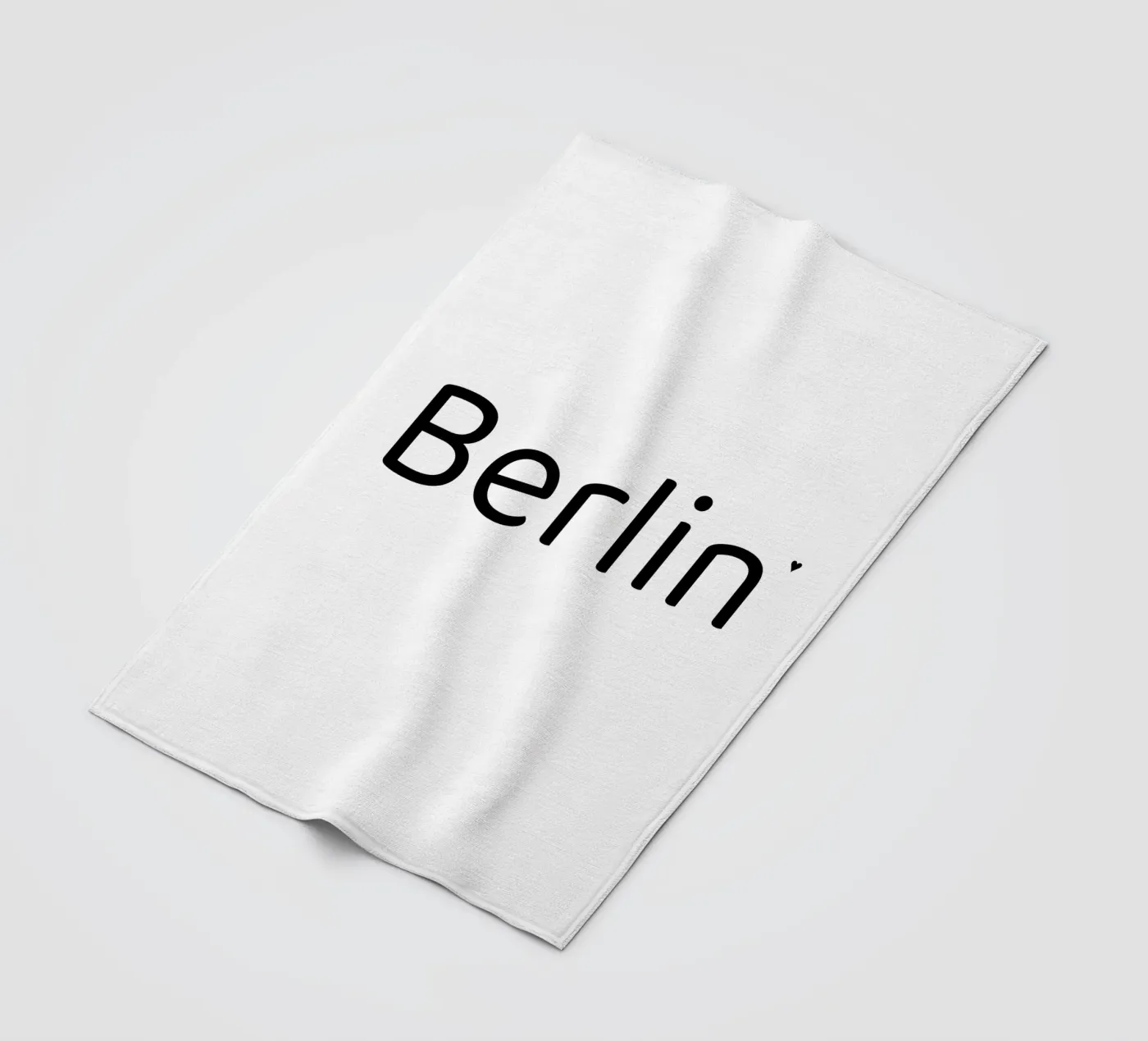 Berlin Fleecedecke von typotraveler