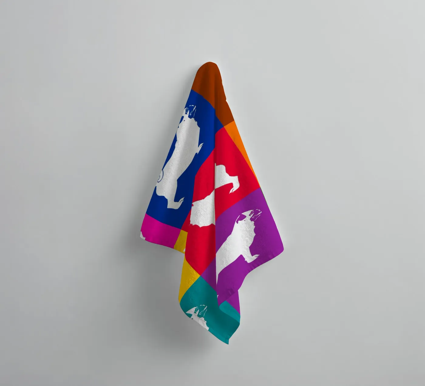 Mopshond badhanddoek van Pop dogs