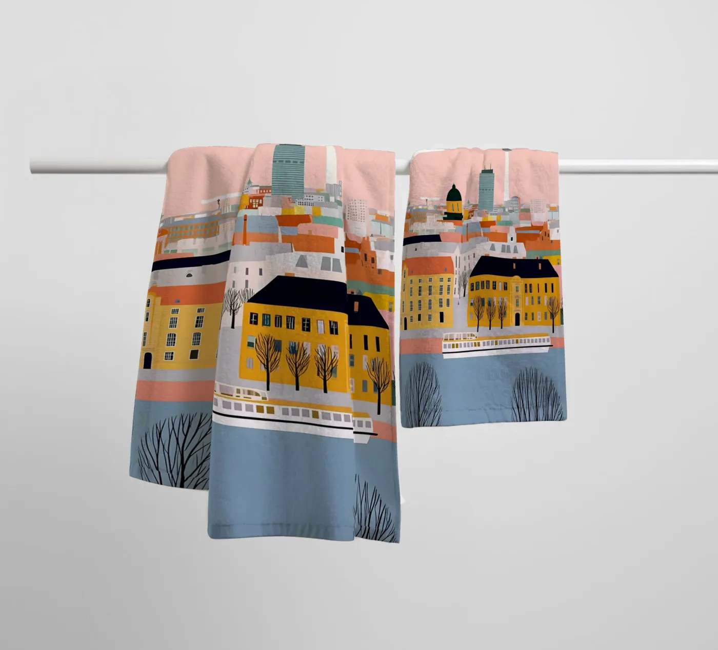 Berlin badhanddoek van Vibrant Berry Studio
