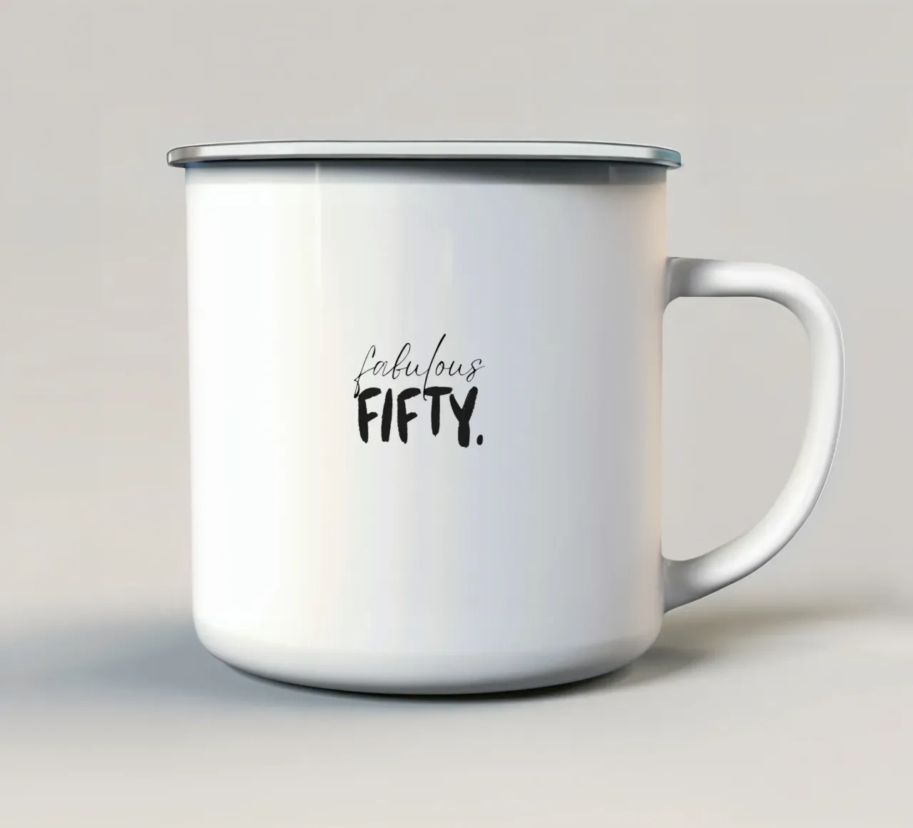 Fabulous Fifty Typography tazza in smalto da Imaginative Quotes