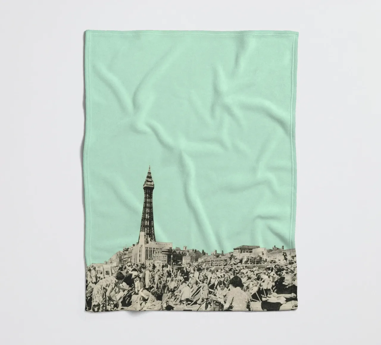 Blackpool Fleecedecke von Cassia Beck Collage