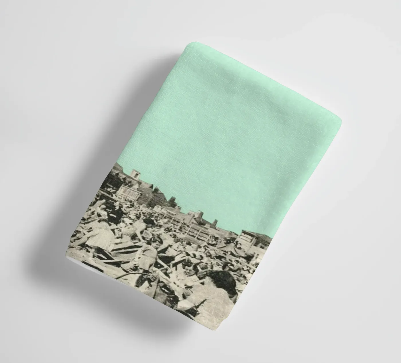 Blackpool badhanddoek van Cassia Beck Collage