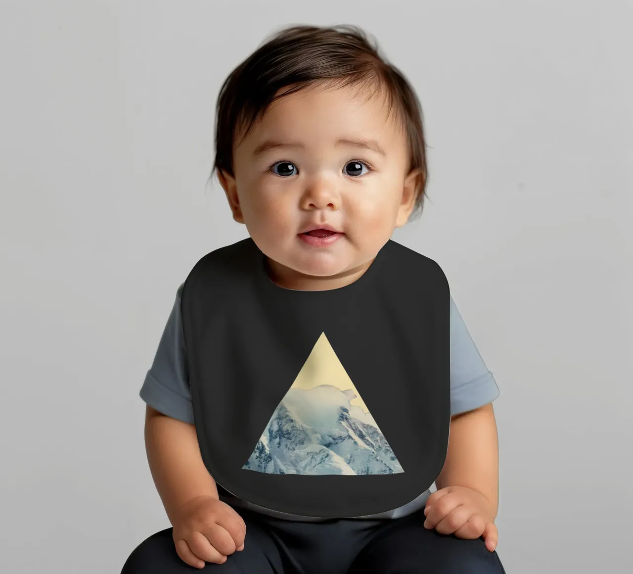 Avalanche Babylätzchen von Cassia Beck Collage