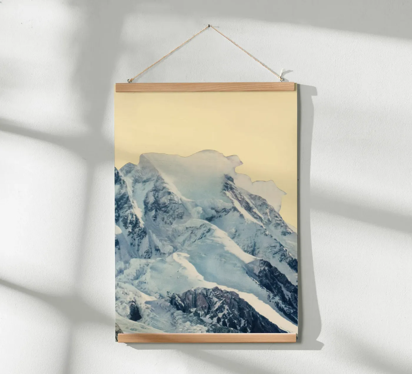 Avalanche poster da Cassia Beck Collage