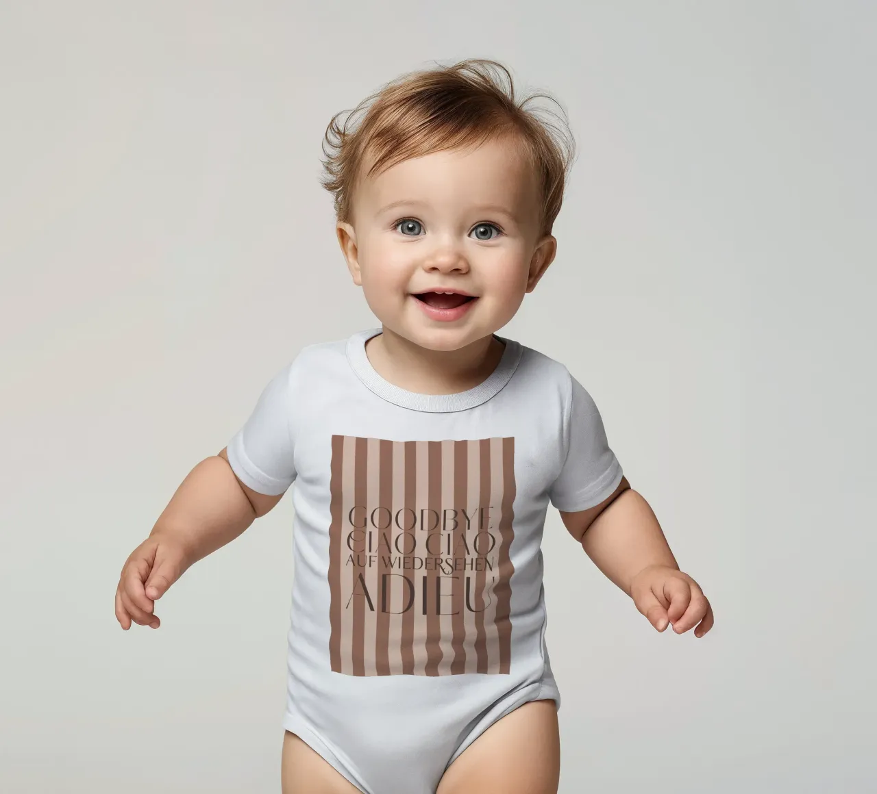 Addio 2025 - Goodbye Ciao Ciao Auf Wiedersehen Adieu body neonato maniche corte da DesigndN Christmassy