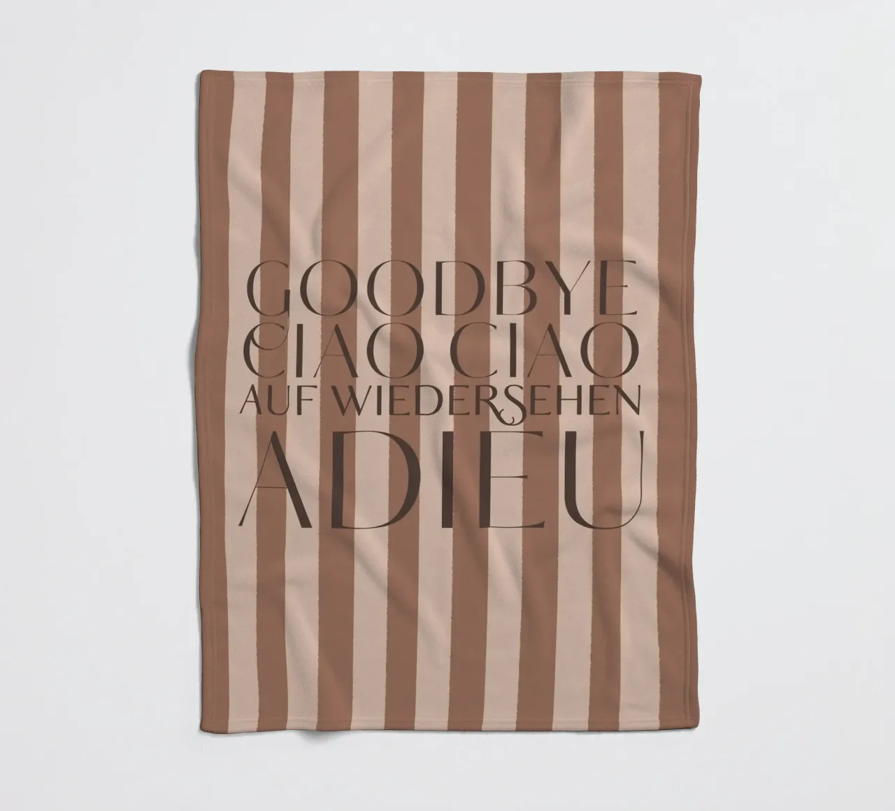 Addio 2025 - Goodbye Ciao Ciao Auf Wiedersehen Adieu coperta in pile da DesigndN Christmassy