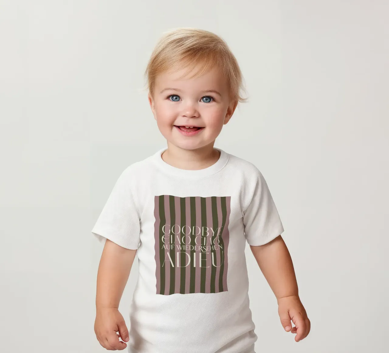 Addio 2025 - Goodbye Ciao Ciao Auf Wiedersehen Adieu maglietta neonato da DesigndN Christmassy