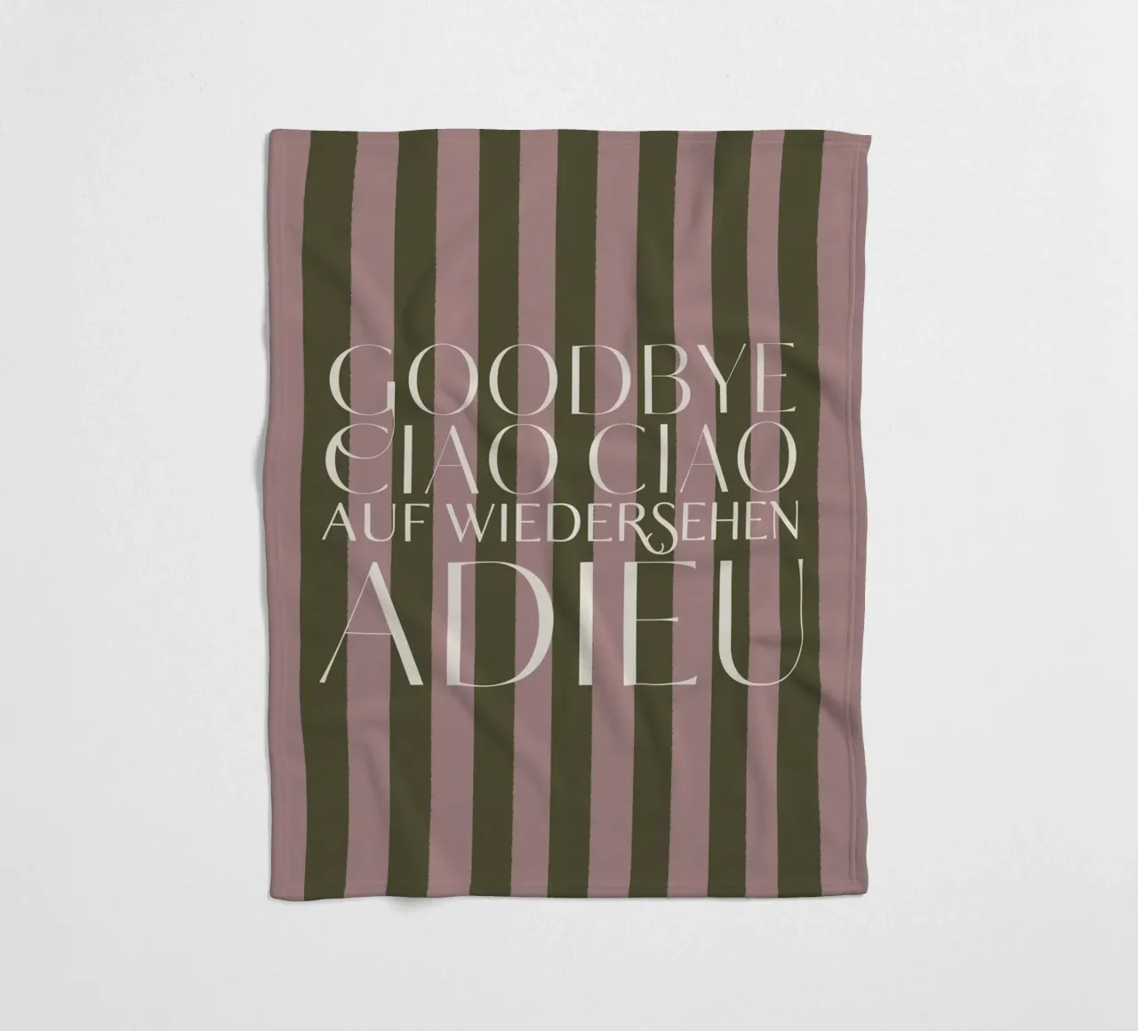 Addio 2025 - Goodbye Ciao Ciao Auf Wiedersehen Adieu coperta in pile da DesigndN Christmassy