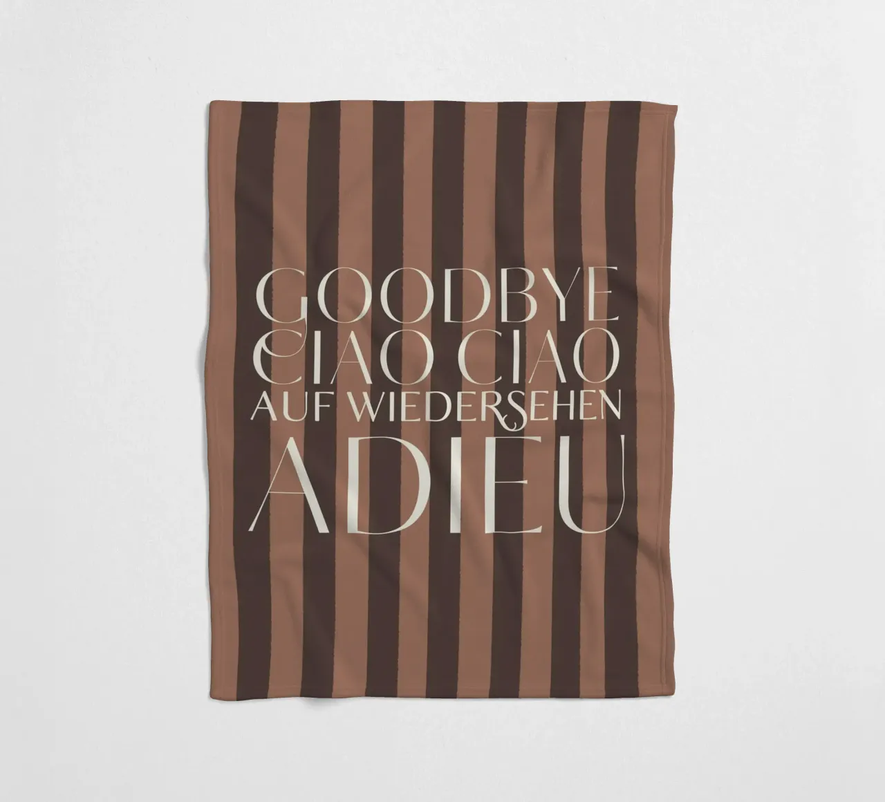 Addio 2025 - Goodbye Ciao Ciao Auf Wiedersehen Adieu coperta in pile da DesigndN Christmassy