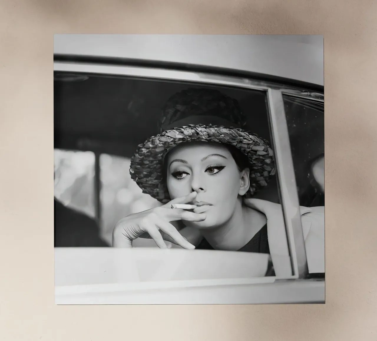 Sophia Loren che fuma in auto pellicola backlit da Rachelwhell