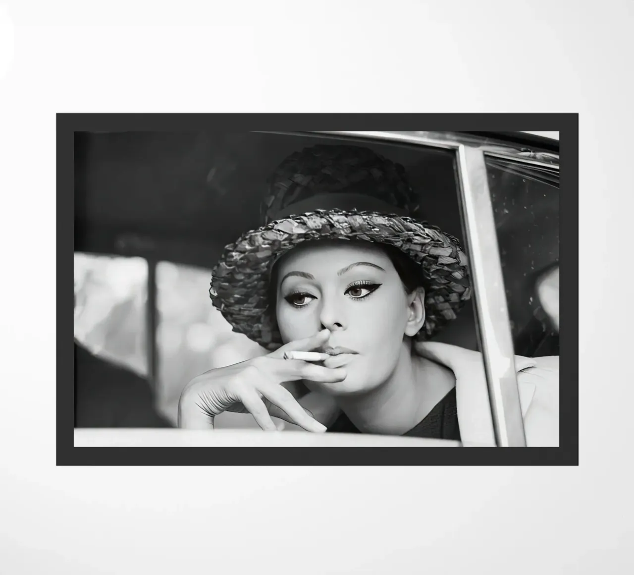 Sophia Loren che fuma in auto zerbino da Rachelwhell