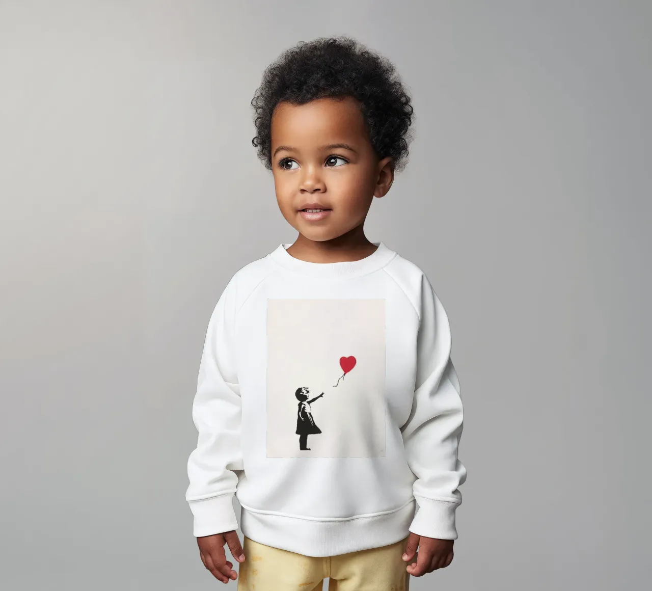 Ragazza con palloncino felpa neonato da Harmony Gallery