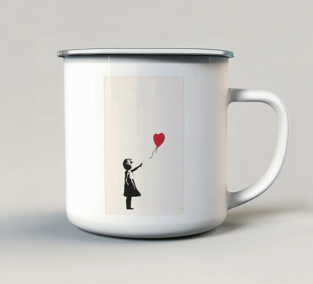 Ragazza con palloncino tazza in smalto da Harmony Gallery