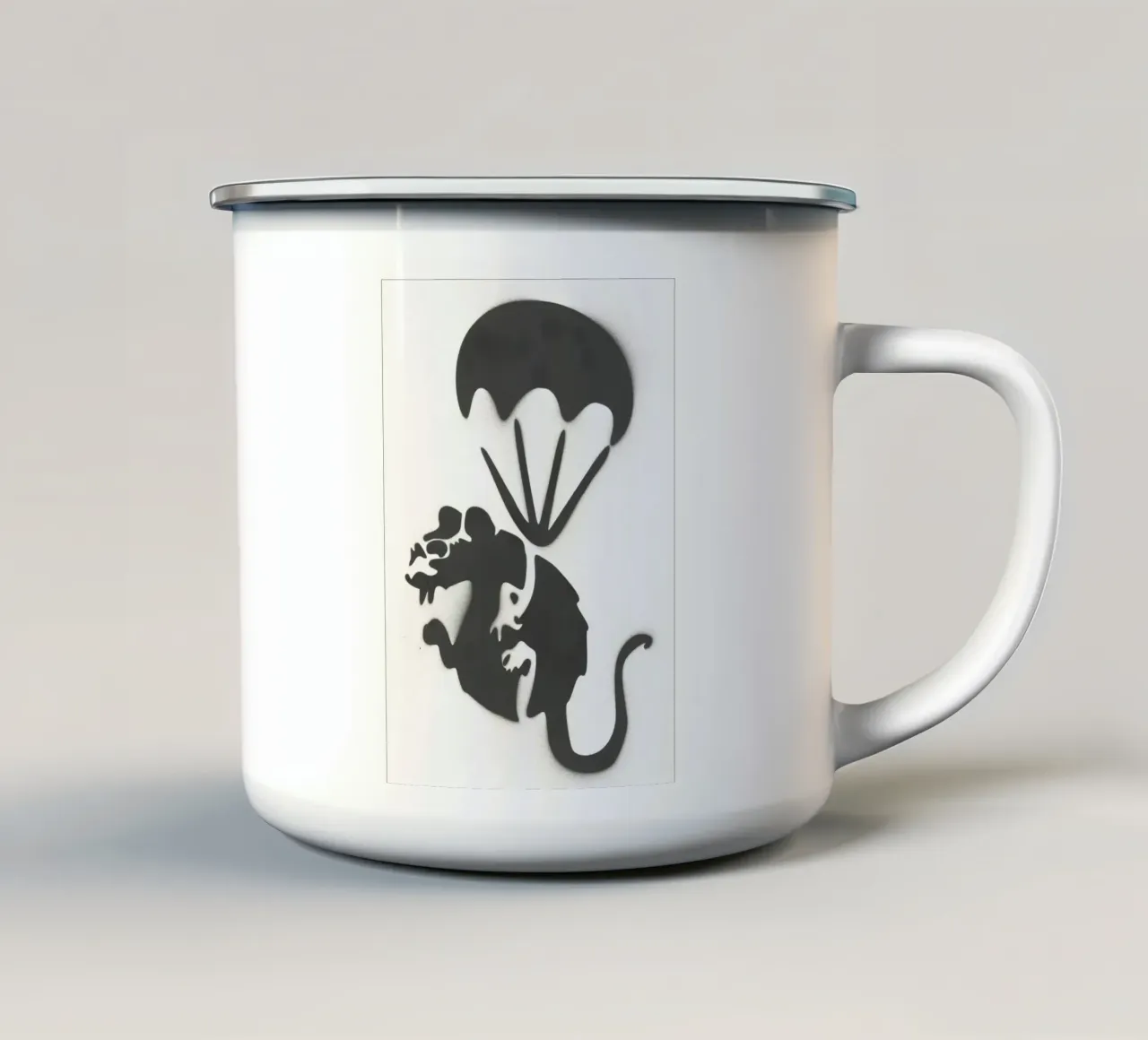 Ratto paracadutista tazza in smalto da Harmony Gallery