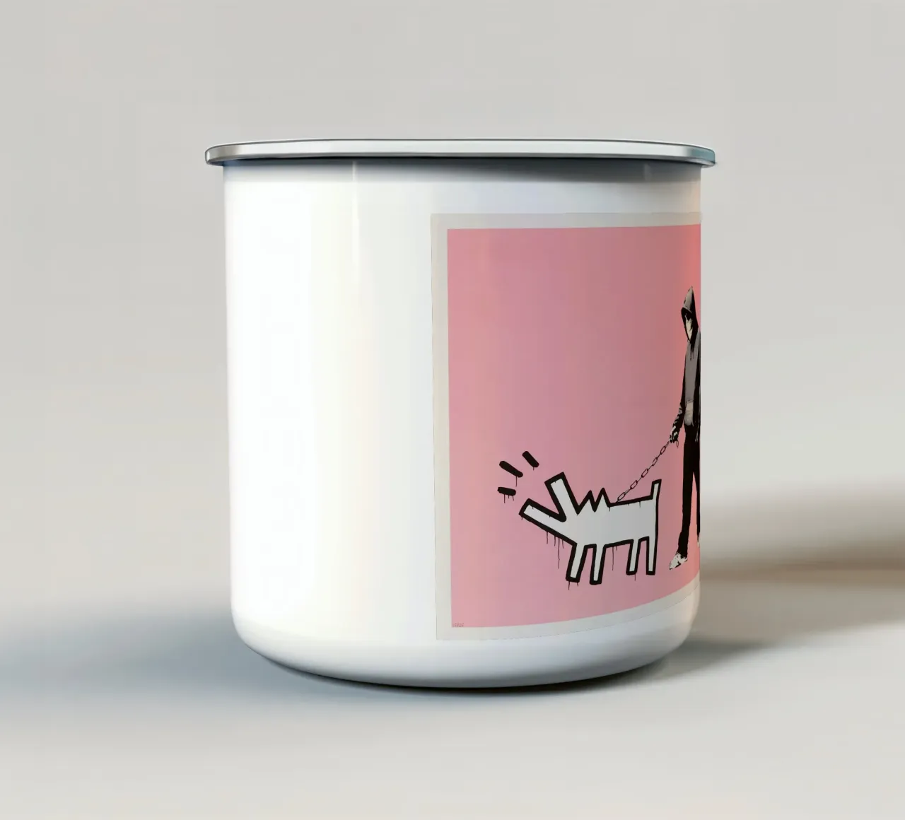 Scegliete la vostra arma tazza in smalto da Harmony Gallery