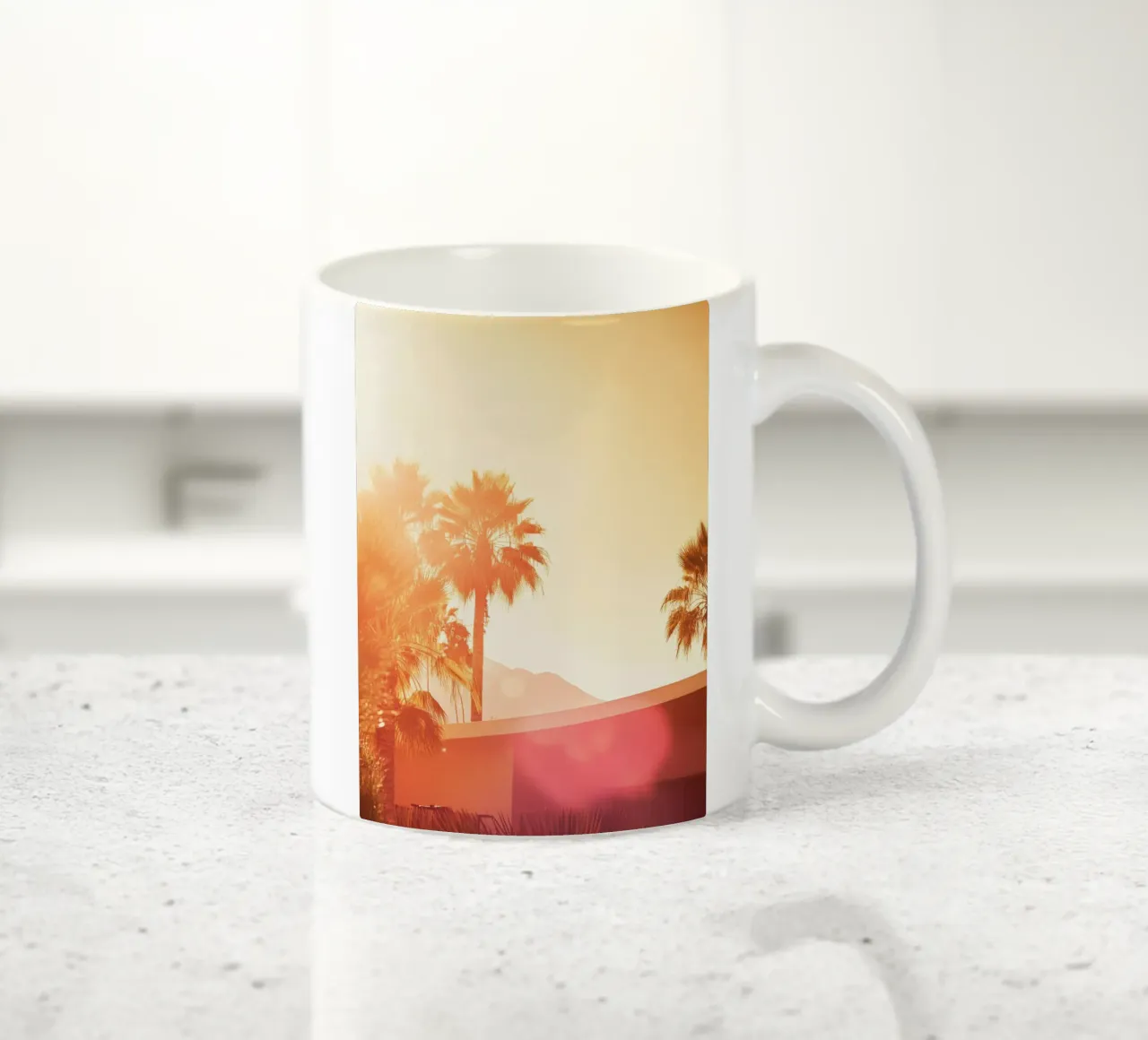 Palm Spring Keramik Tasse von Minimalistic