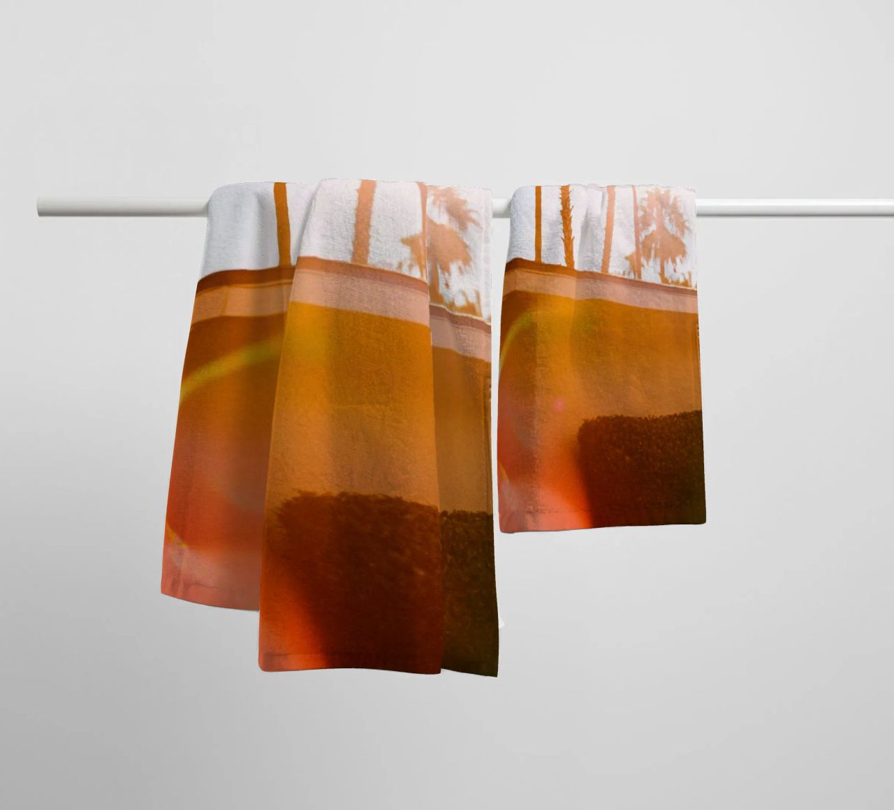 Blur & Palm Spring asciugamano da bagno da Minimalistic
