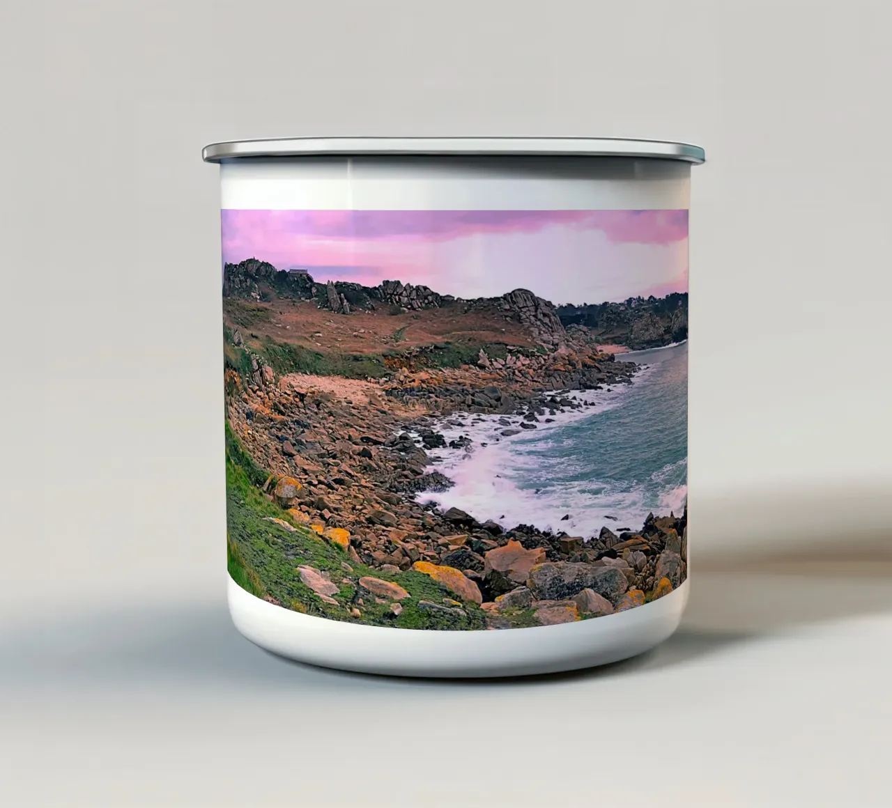 COSTA SELVAGGIA. tazza in smalto da THIERRY VOBMANN.MY BEST PHOTOS.