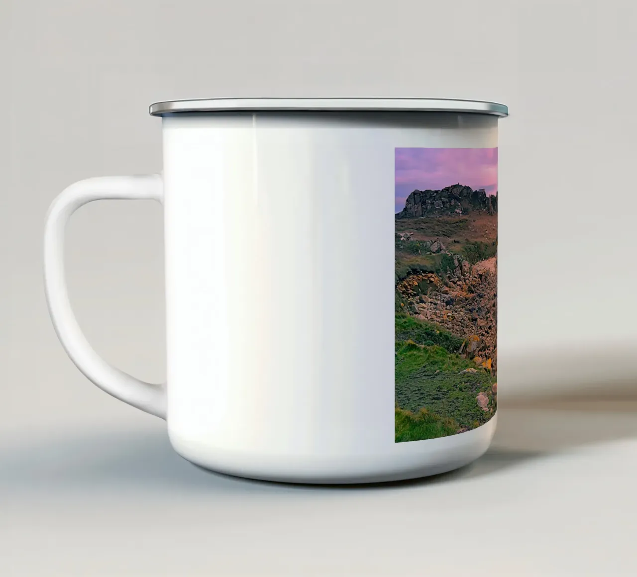 COSTA SELVAGGIA. tazza in smalto da THIERRY VOBMANN.MY BEST PHOTOS.