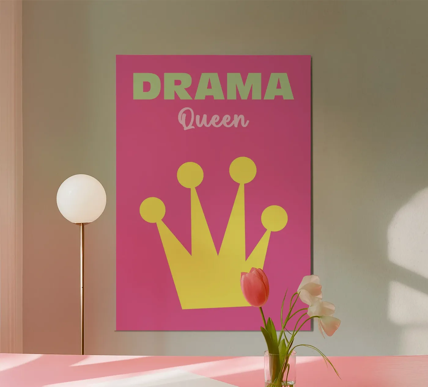 Poster "Drama Queen" con corona - Stampa artistica - Decorazione da parete per ragazze poster da Colorful Homes