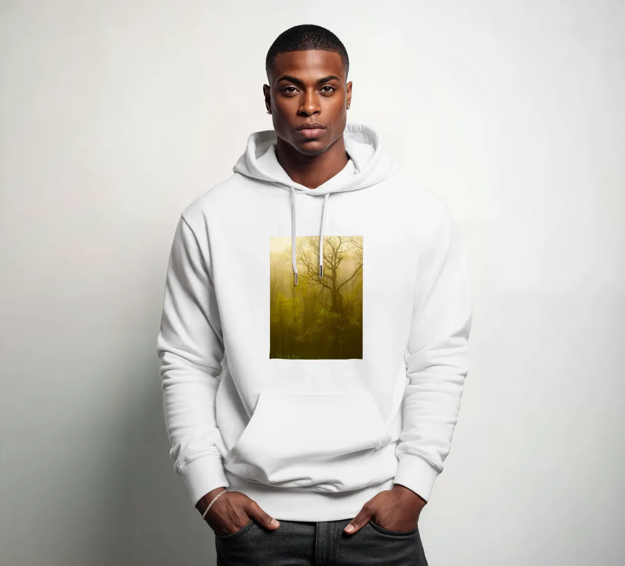 albero secco nella foresta felpa con cappuccio da onelife