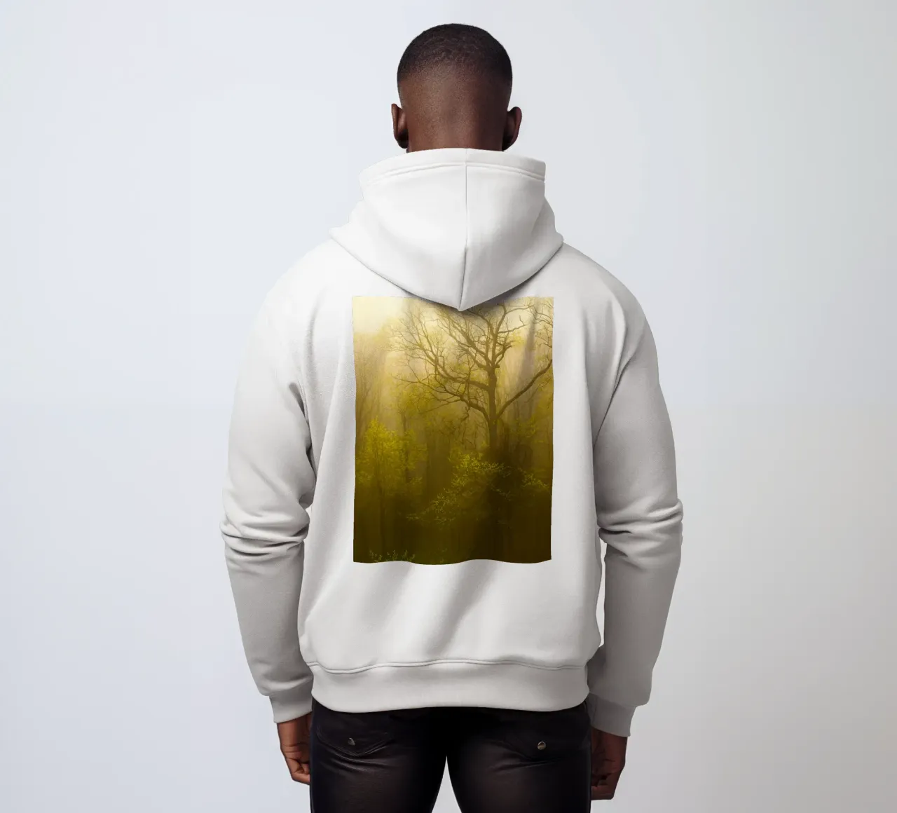 albero secco nella foresta felpa con cappuccio da onelife