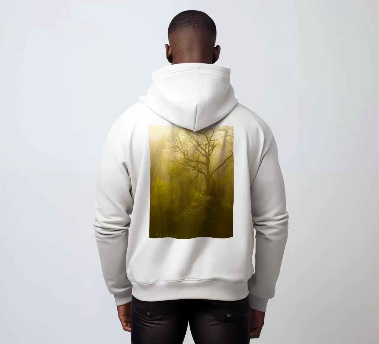 albero secco nella foresta felpa con cappuccio da onelife