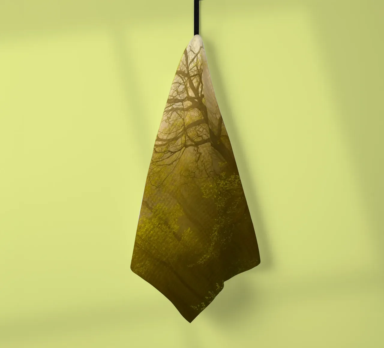 trockener Baum im Wald Geschirrtuch von onelife