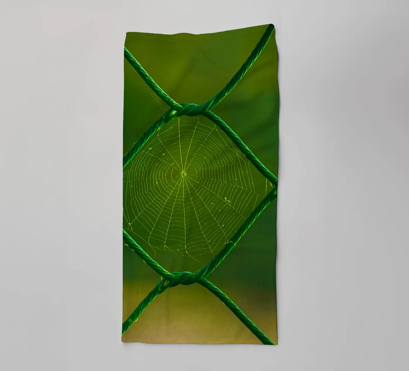 spider web towel by onelife