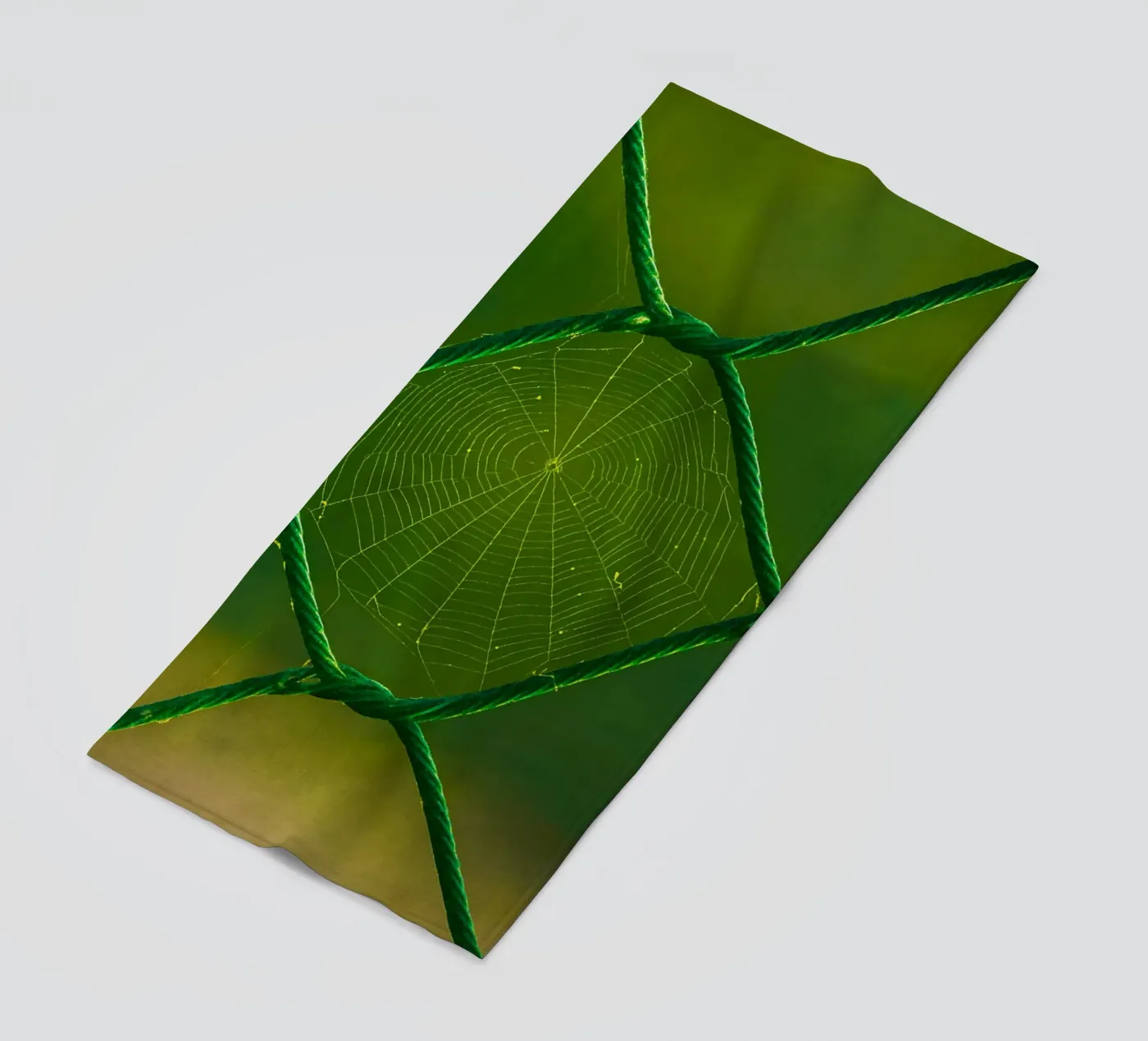 Spinnennetz Strandtuch von onelife