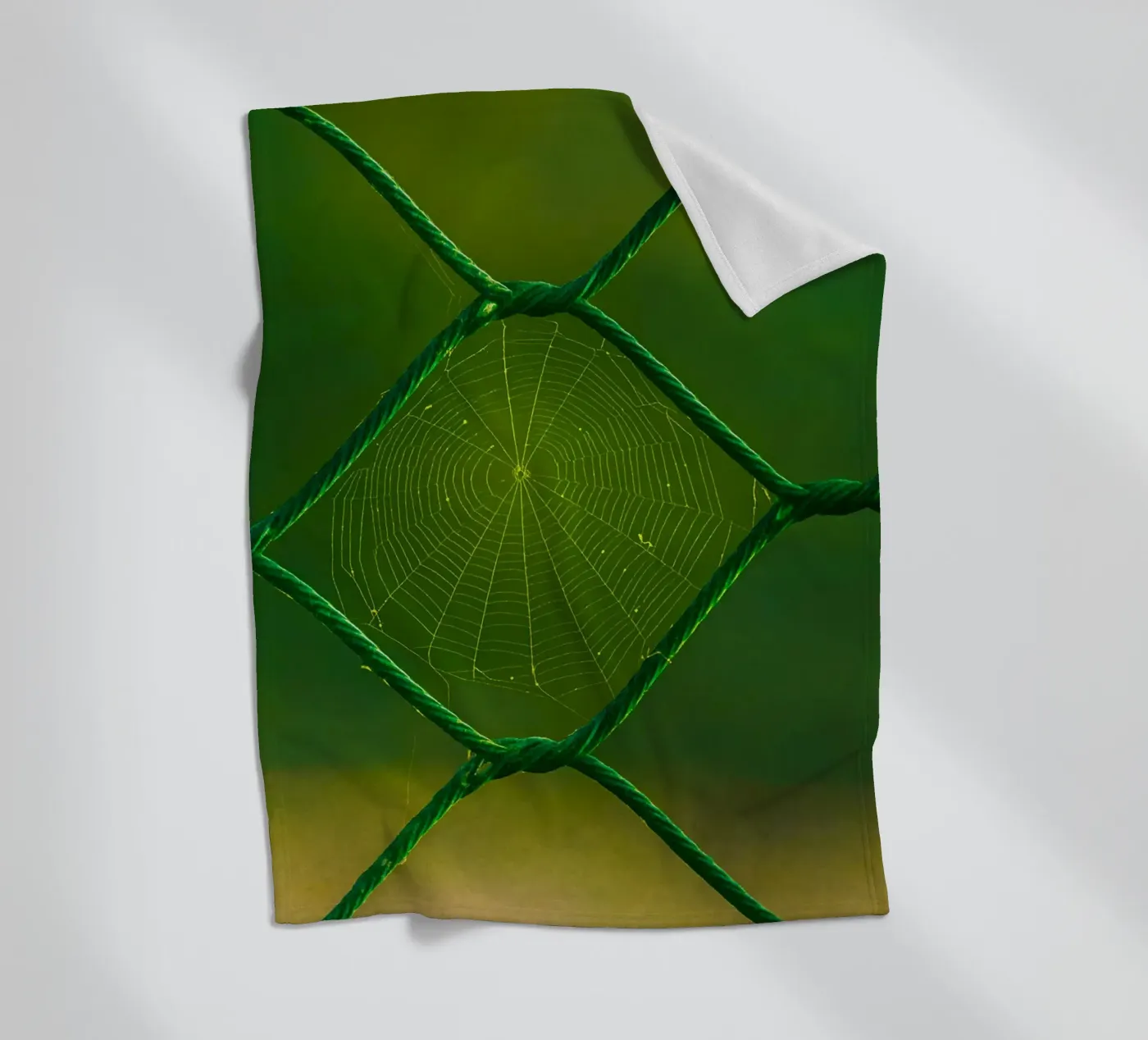spider web Fleecedecke von onelife
