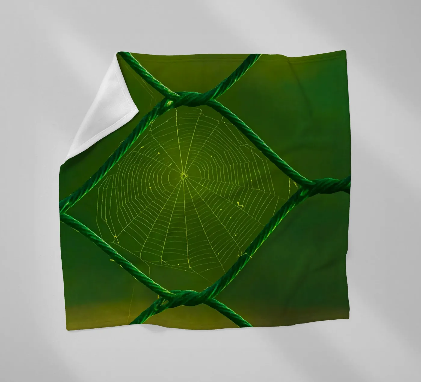 spider web Fleecedecke von onelife