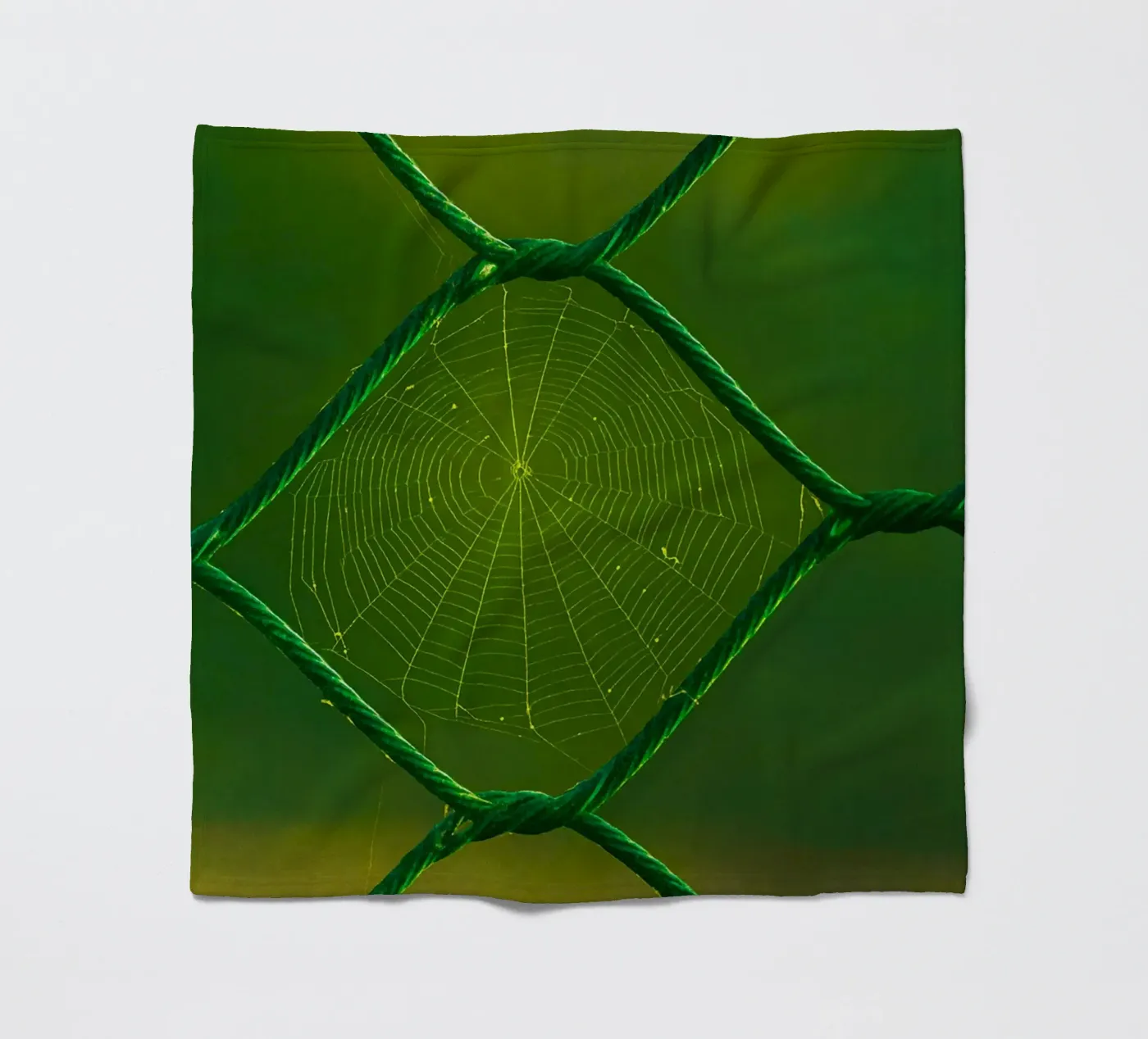 spider web Fleecedecke von onelife