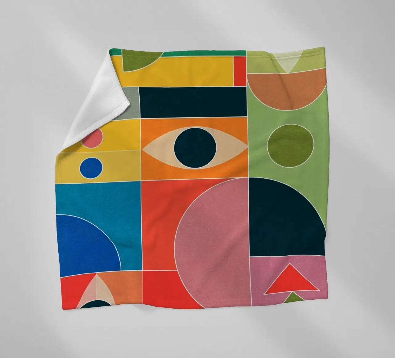 Forme di colore coperta in pile da M.A.Z.U.N.