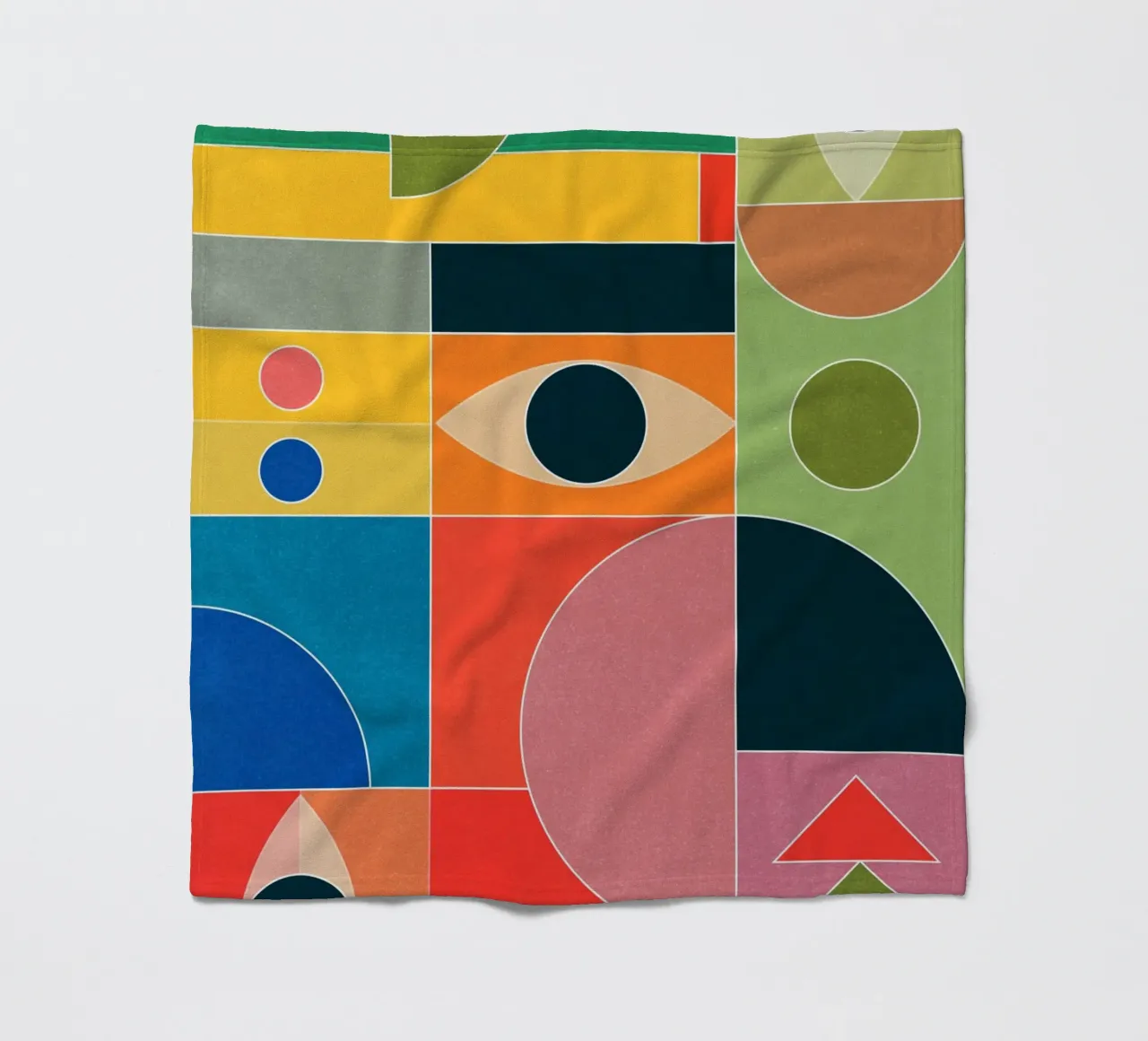 Forme di colore coperta in pile da M.A.Z.U.N.