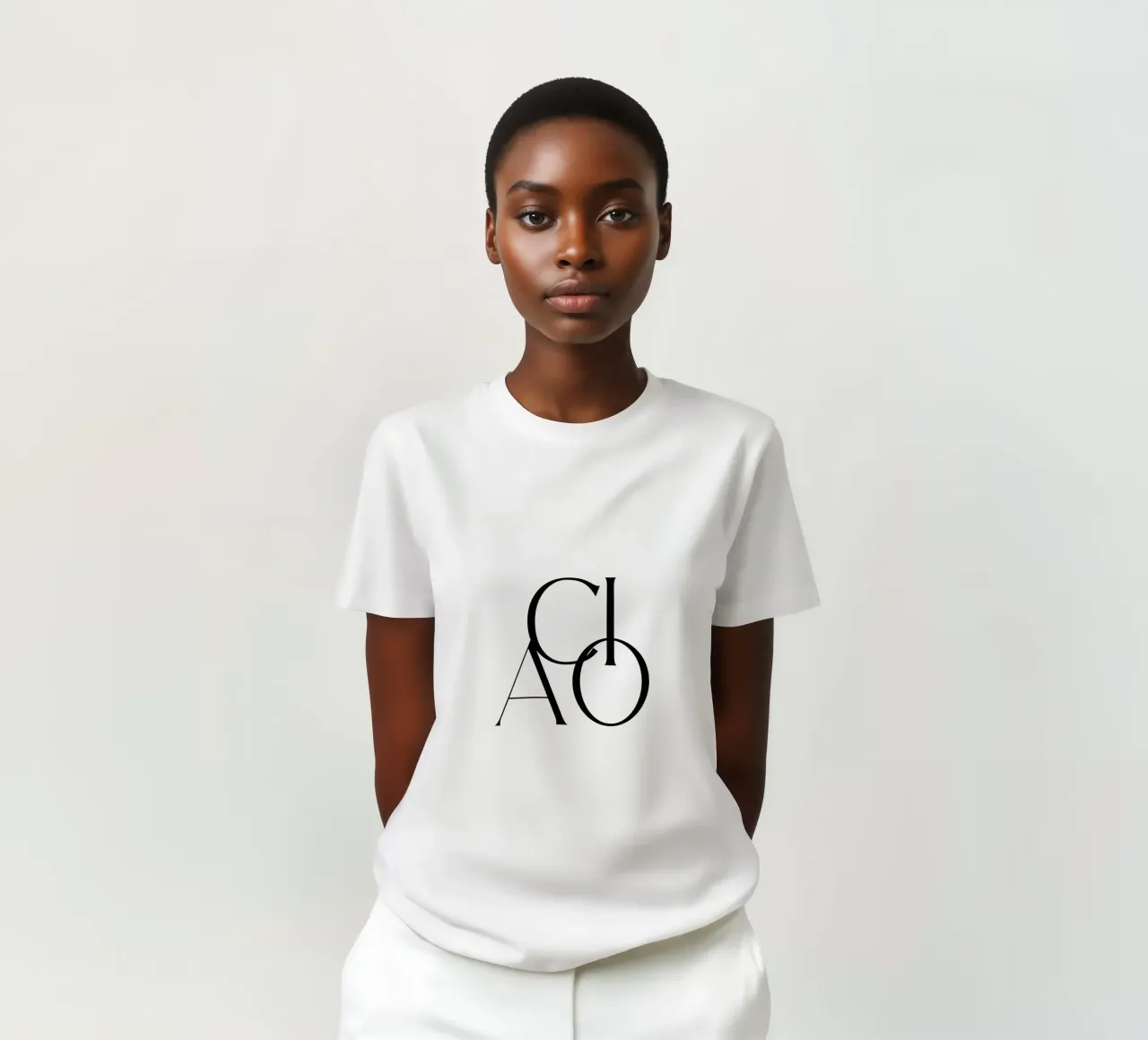 Custom Background Color - Ciao t-shirt van Imaginative Quotes