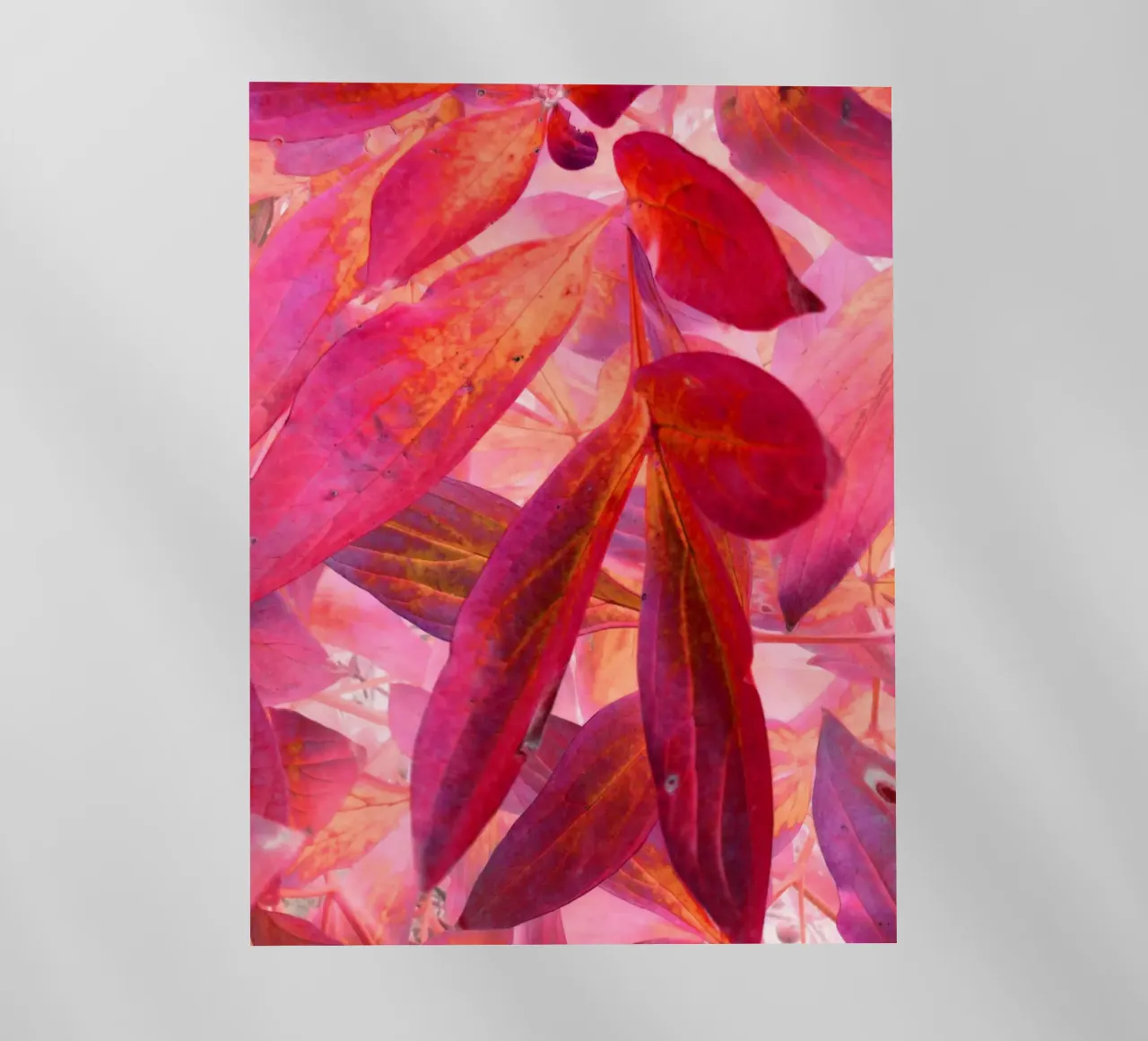 Ruby Val backlit folie van ArtSkratches